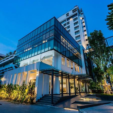 Rattanachol Hotel Chonburi Exterior photo